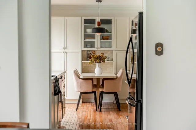 Additional image 13 of 30 Skyview Cres