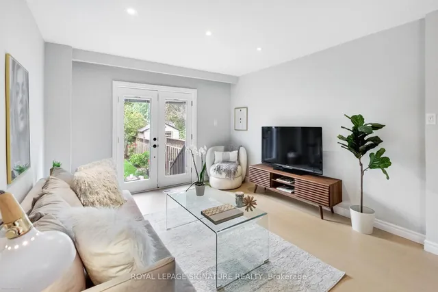 Additional image 17 of 398 Annette St