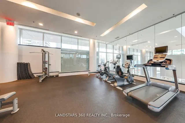 Additional image 10 of 80 John St Unit 2505