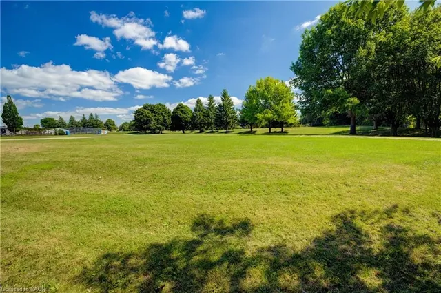 Additional image 34 of 73 Overlea Dr