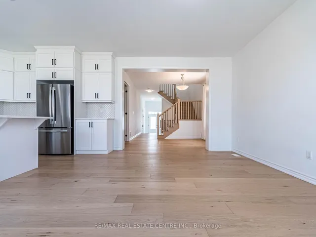 Additional image 16 of 71 Routley St