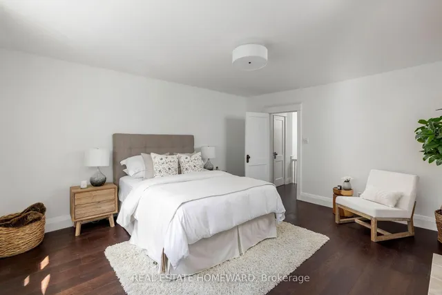 Additional image 18 of 27 Normandy Blvd