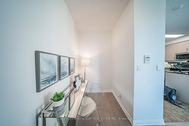 Additional image 33 of 300 Bloor St Unit 2004