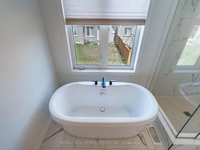 Additional image 26 of 71 Routley St