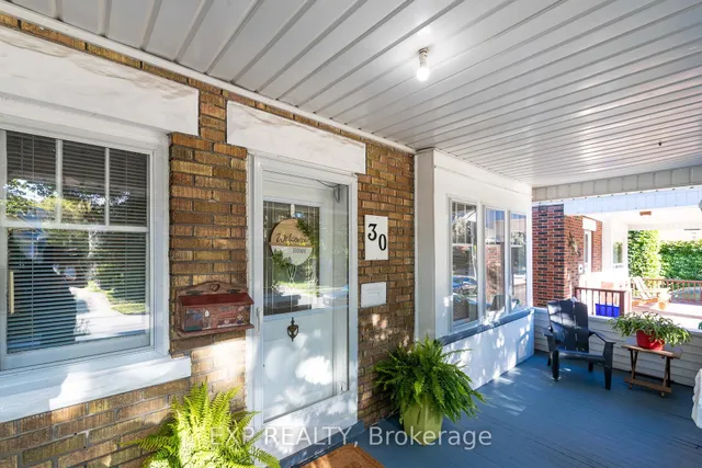 Additional image 3 of 30 Troy St