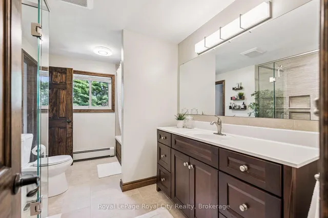 Additional image 24 of 22 Owen Ave