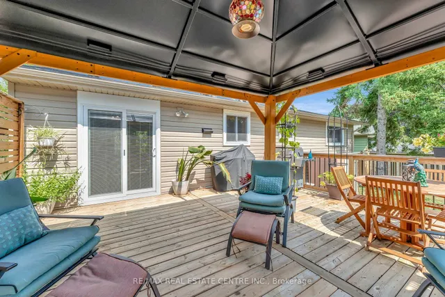 Additional image 27 of 11 Brassey Crt