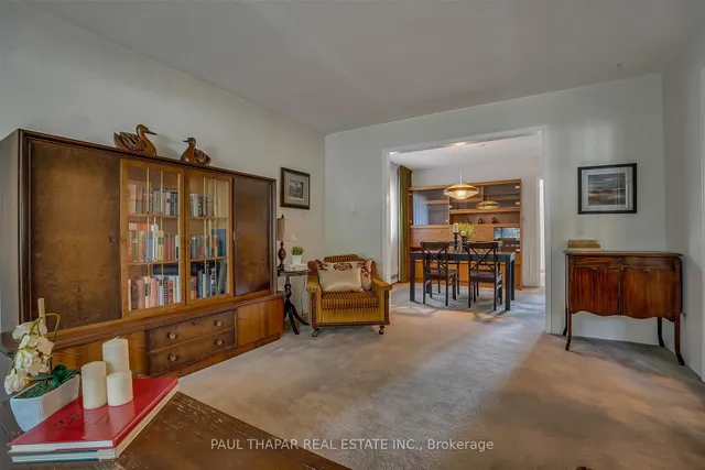 Additional image 9 of 17 Dolan Gate