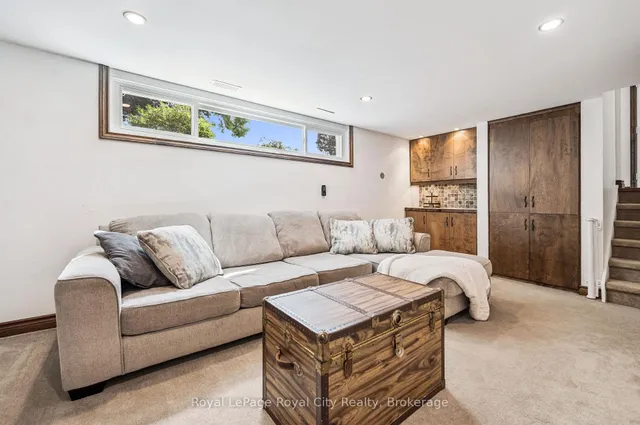 Additional image 26 of 22 Owen Ave