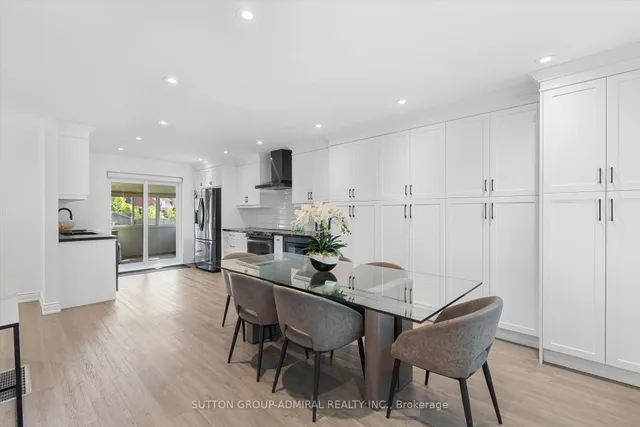 Additional image 9 of 75 Collinson Blvd