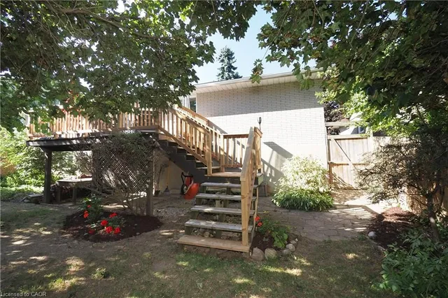 Additional image 37 of 20 Gay Cres