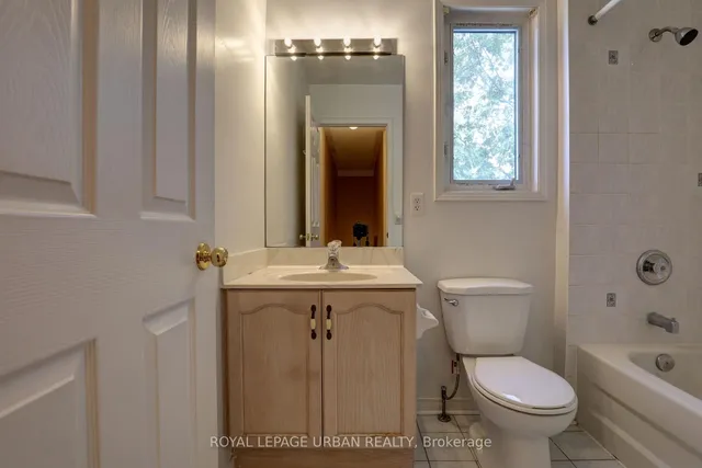 Additional image 25 of 28 Rosebank Dr Unit 1015