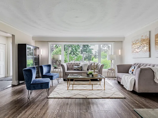 Additional image 3 of 4 Chater Crt