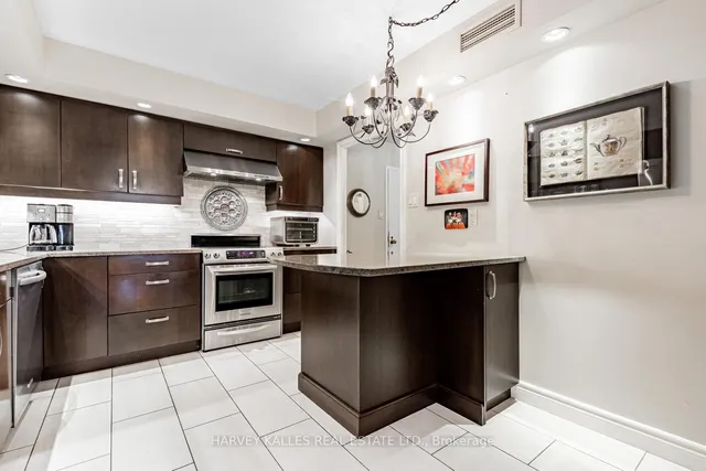 Additional image 10 of 65 Spring Garden Ave Unit 906