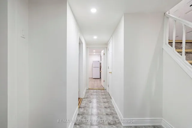 Additional image 32 of 22 Citadel Dr