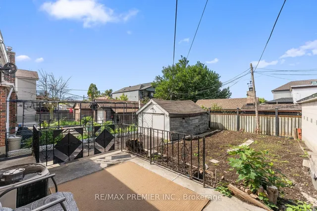 Additional image 34 of 138 Kane Ave