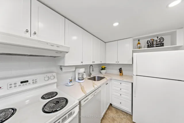 Additional image 7 of 574 Wellington St Unit 618