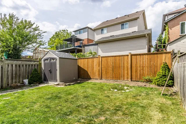 Additional image 34 of 194 Hollyridge Cres