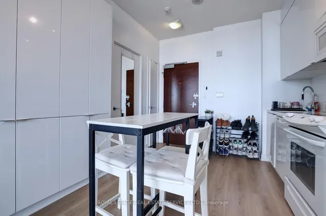 Additional image 7 of 15 Iceboat Terr Unit 3515