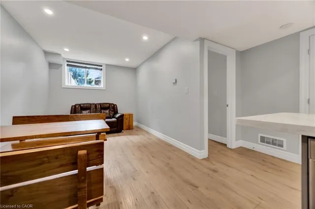 Additional image 8 of 119 Waterloo St