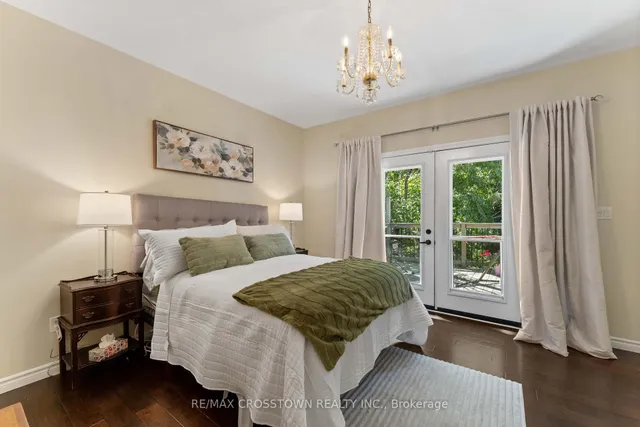 Additional image 9 of 50 Chine Dr