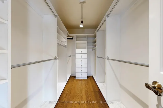 Additional image 20 of 58 Cosmic Dr