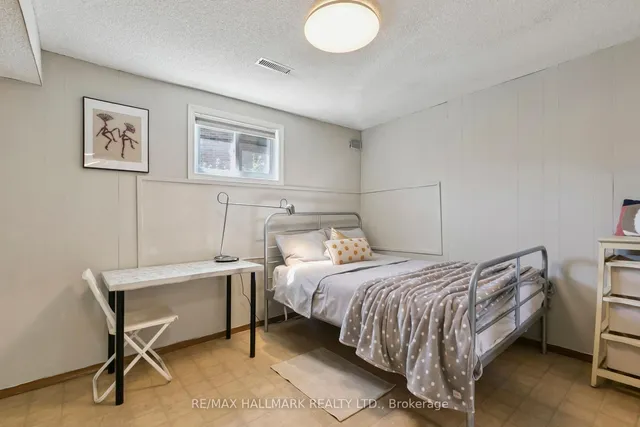 Additional image 38 of 13 Fonthill Pl