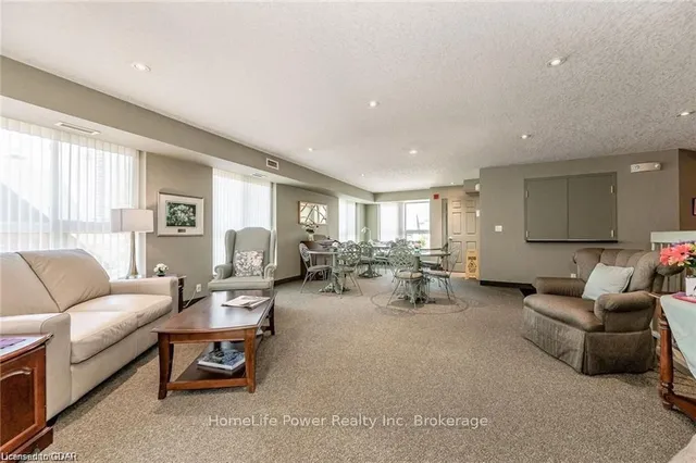 Additional image 27 of 20 ST GEORGE St Unit 208