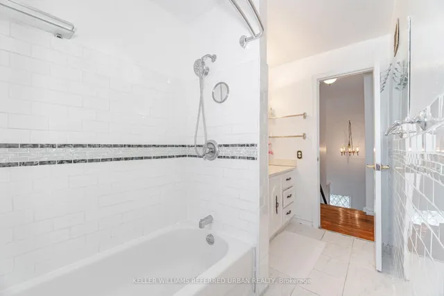 Additional image 30 of 60 Hinton Rd