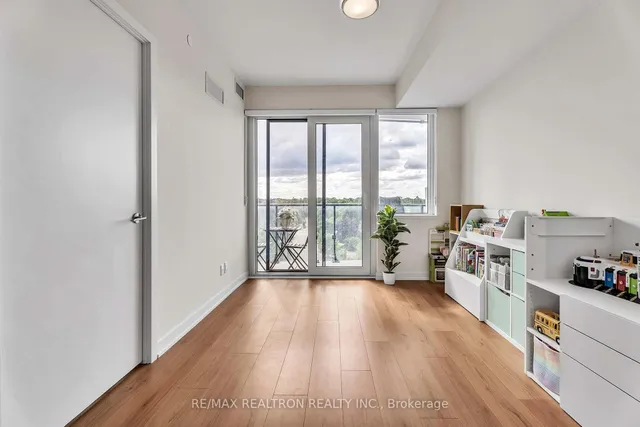 Additional image 7 of 15 Ellerslie Ave Unit 507