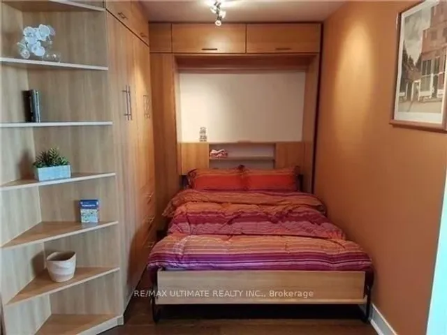 Additional image 4 of 438 King St Unit 1206