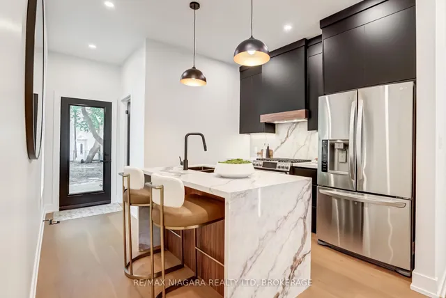 Additional image 18 of 95 Kimberley Ave