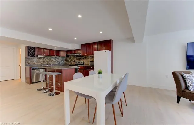 Additional image 37 of 366 Pine Valley Dr