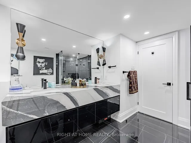 Additional image 27 of 1166 Bay St Unit 401