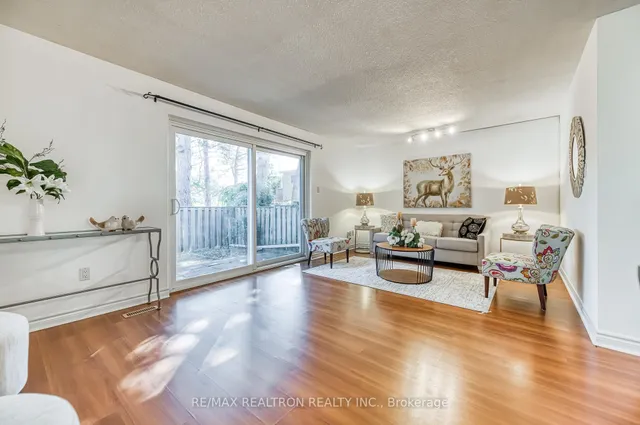 Additional image 8 of 91 L'Amoreaux Dr Unit 79