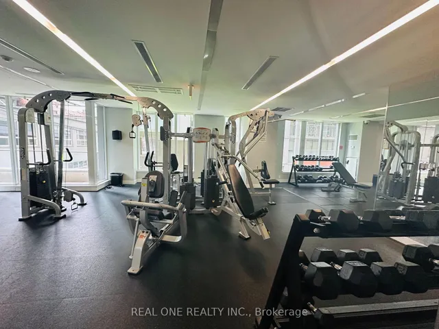 Additional image 12 of 126 Simcoe St Unit 2007