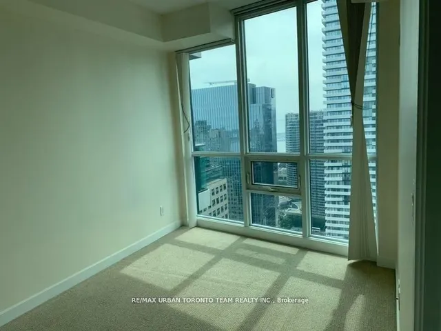 Additional image 5 of 33 Bay St Unit 3901