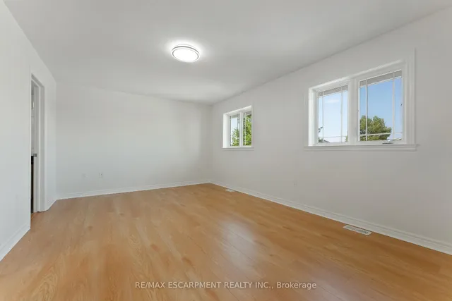 Additional image 22 of 4 Mckibbon Ave