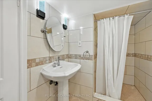 Additional image 30 of 10 Yorkview Pl