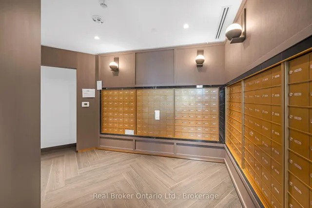 Additional image 40 of 395 Dundas St Unit 718