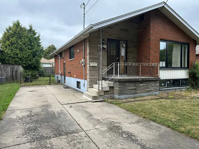 Additional image 2 of 237 Fernwood Cres