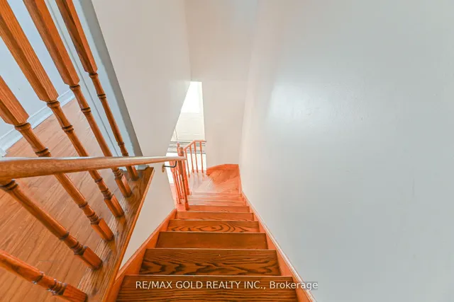 Additional image 24 of 28 Plum Hollow Crt