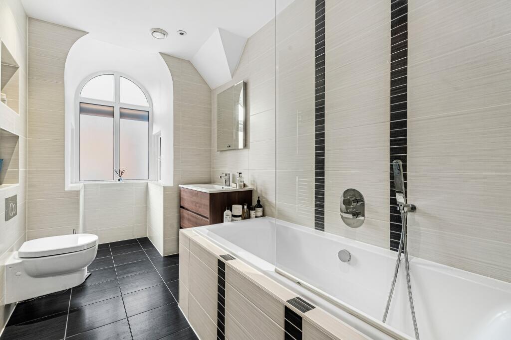 Additional image 11 of Victoria Street, St Albans, AL1