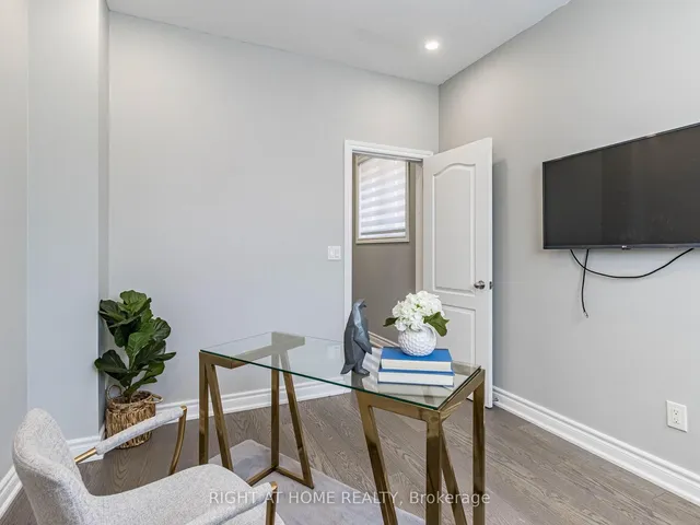 Additional image 17 of 612 Serafini Cres