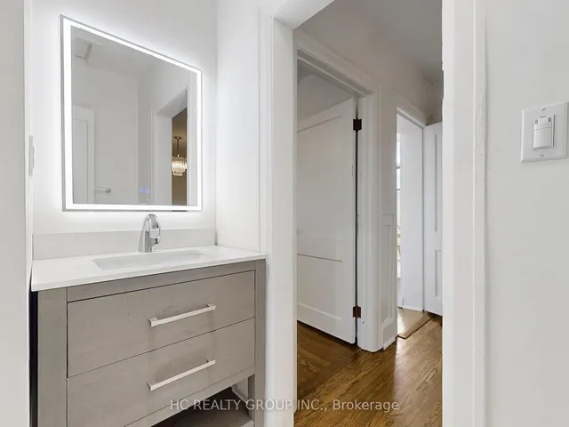 Additional image 32 of 124 Lawrence Ave