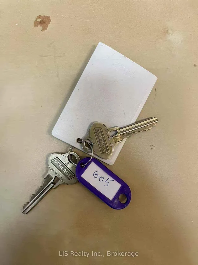 Additional image 23 of 62 Forest Manor Rd Unit 605