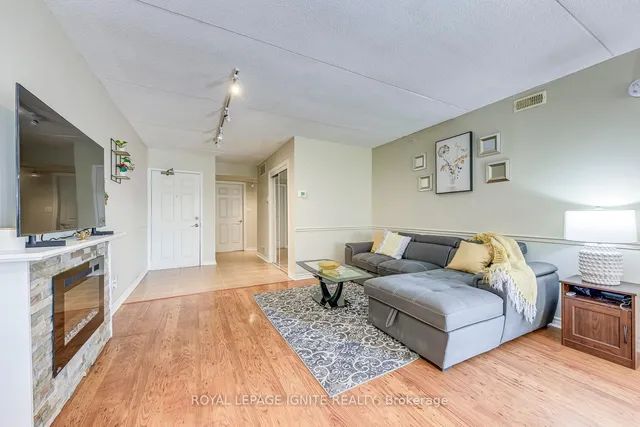 Additional image 9 of 1820 Walkers Line Unit 211