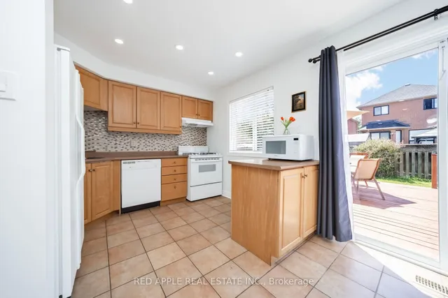 Additional image 14 of 52 Tiller Tr