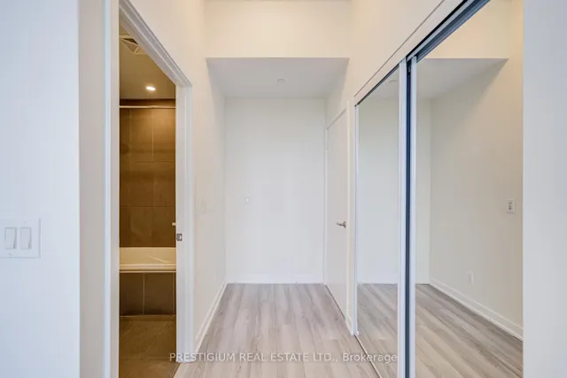 Additional image 25 of 170 Sumach St Unit 418