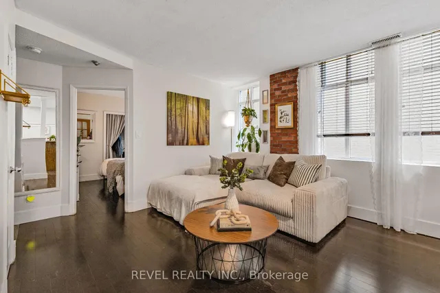 Additional image 17 of 36 James St Unit 803